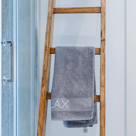 & Queen By Toh Solution