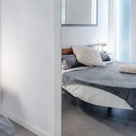 & Queen By Toh Solution