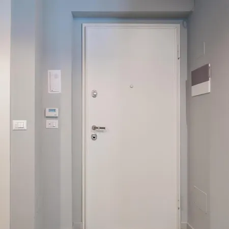 & Queen By Toh Solution טורינו