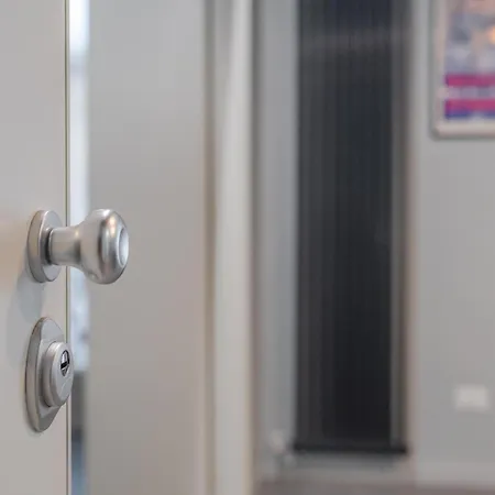 & Queen By Toh Solution