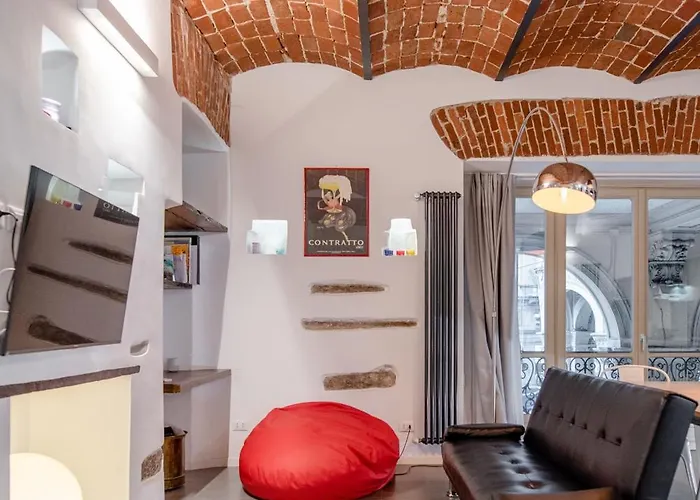 아파트 & Queen By Toh Solution