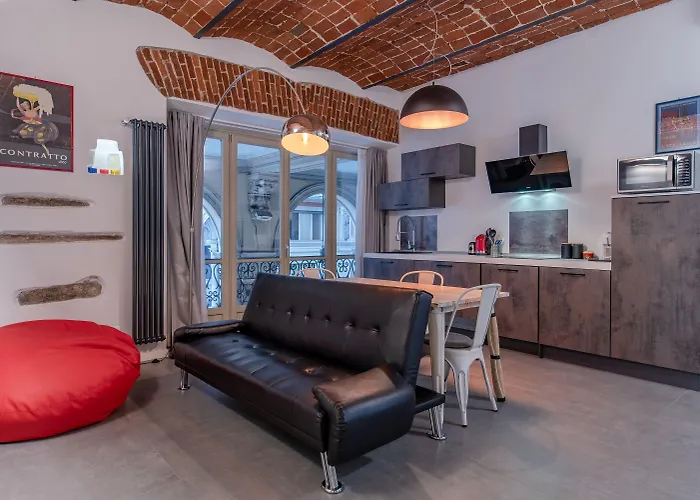 & Queen By Toh Solution Turin